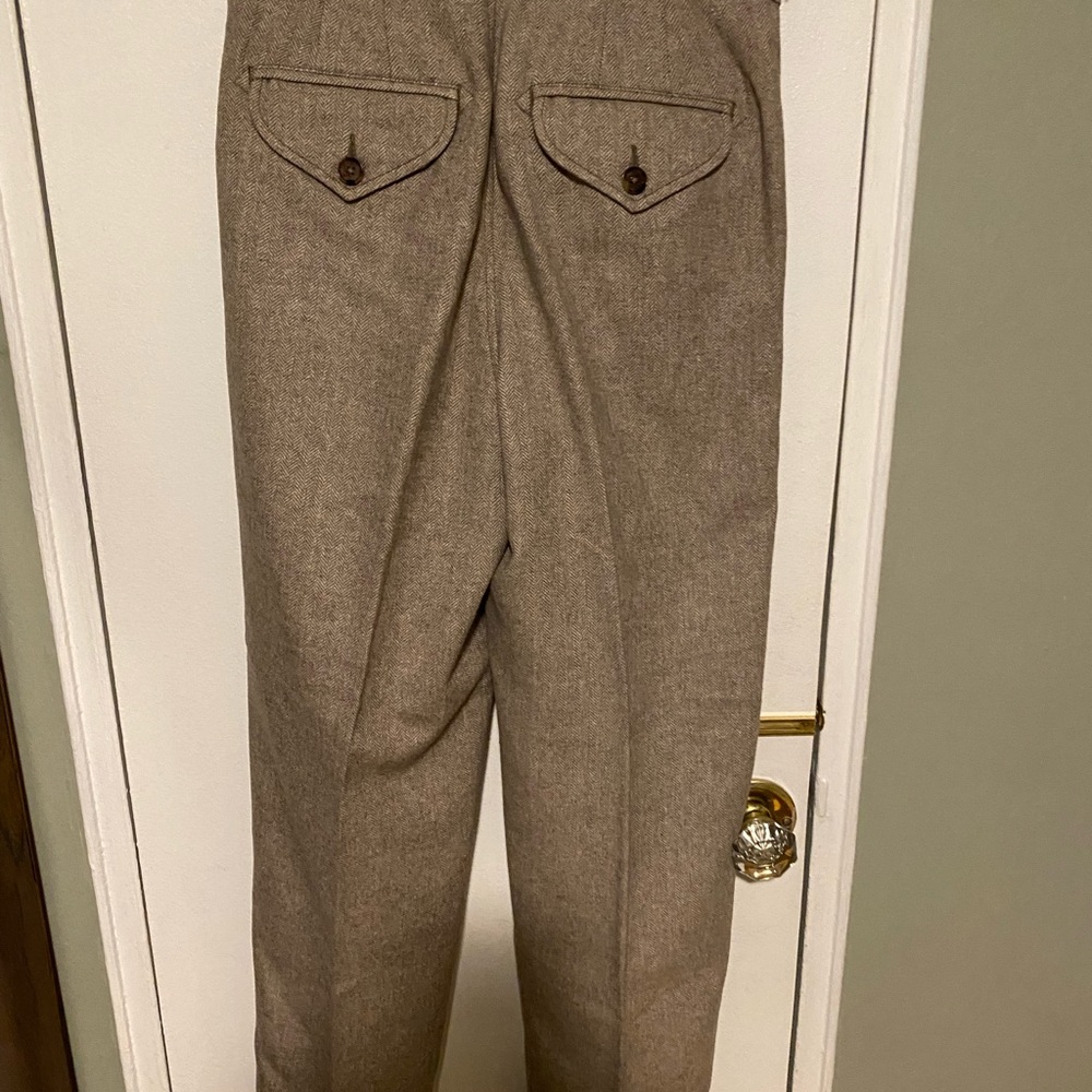 Banana Republic Women’s Heritage Explorer Pants - Picture 5 of 7